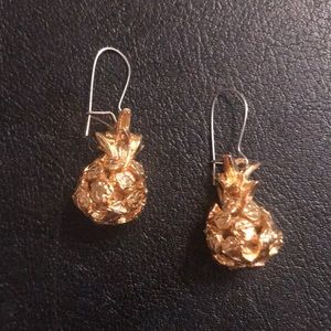 Gold Pineapple 🍍 earrings